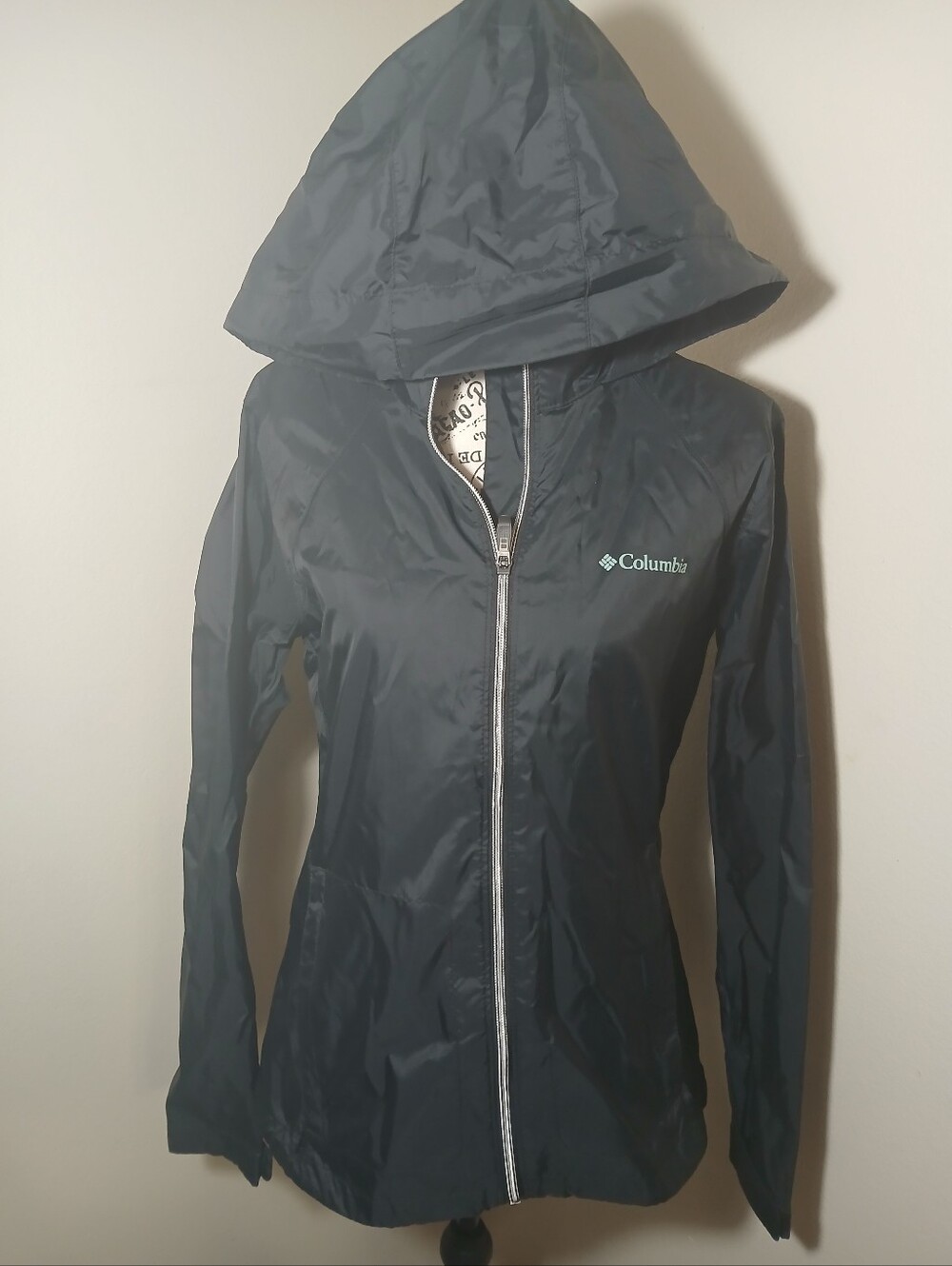 Columbia Women's Hooded Windbreaker Jacket - Dark Navy